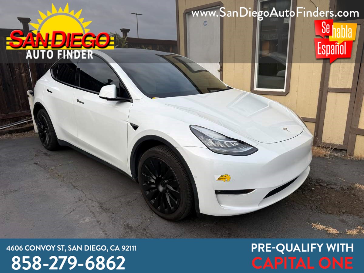 2022 Tesla Model Y Long Range Dual Motor All-Wheel Drive's photo