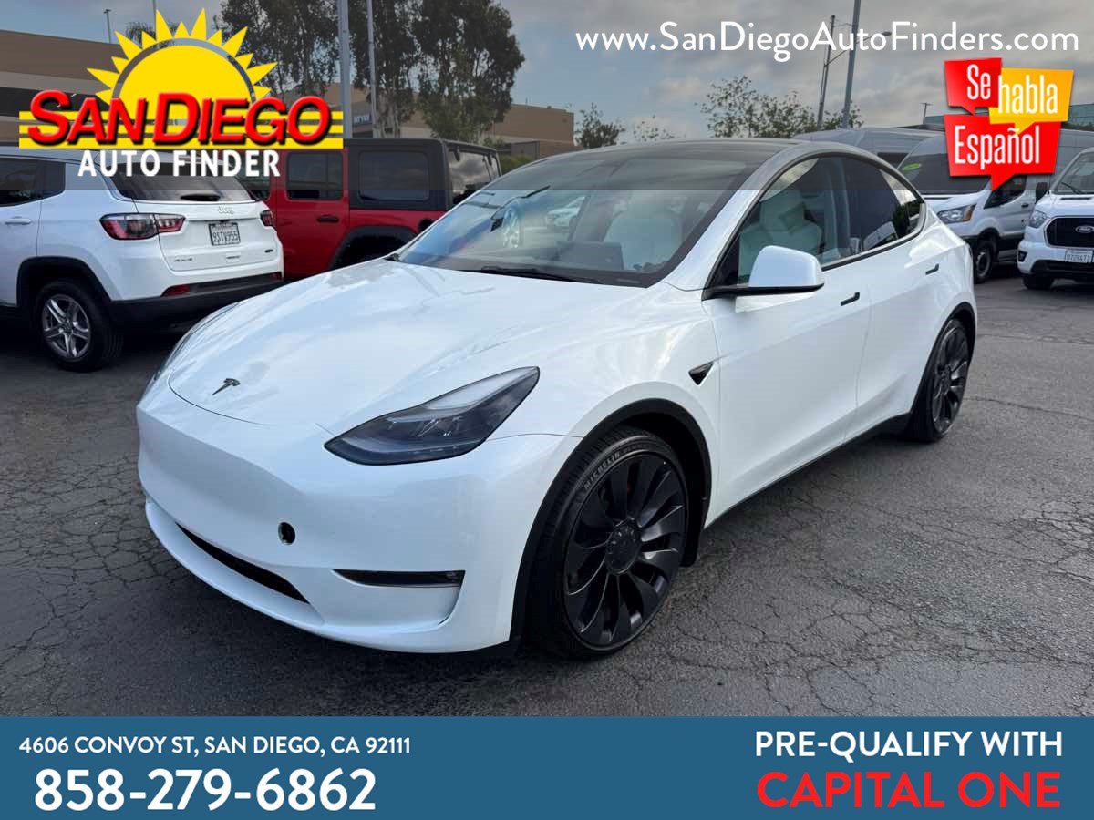 2023 Tesla Model Y's photo