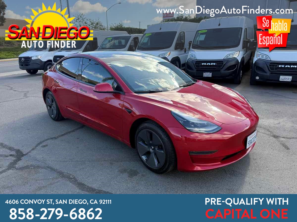 2022 Tesla Model 3 Standard Range Plus's photo