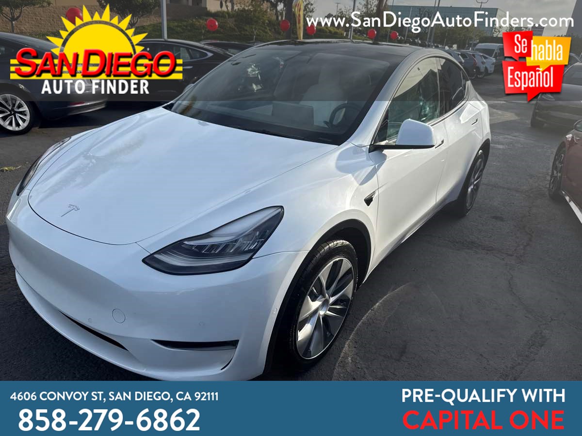 2021 Tesla Model Y's photo