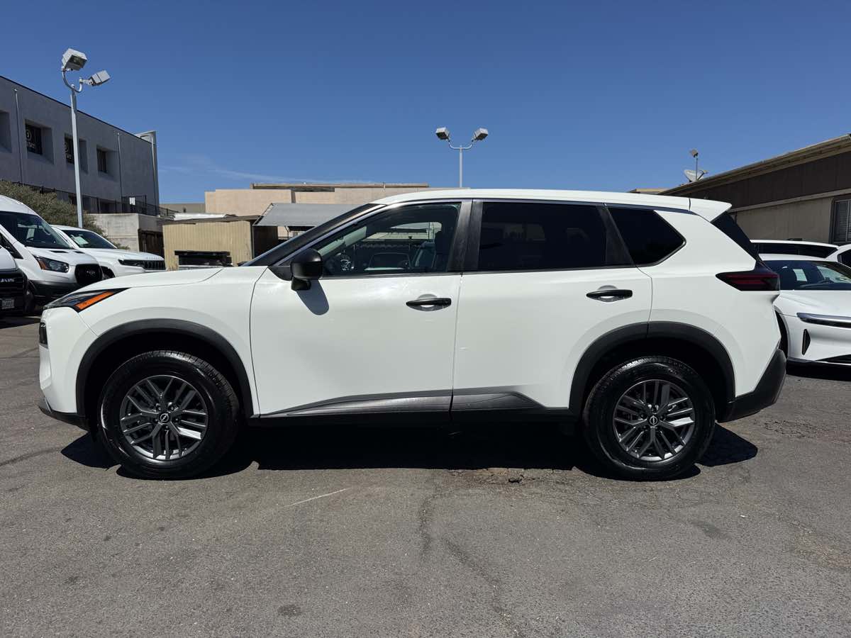 Nissan Rogue photo 7