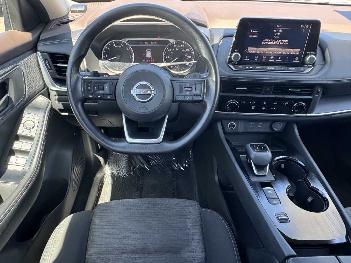 Nissan Rogue photo 21