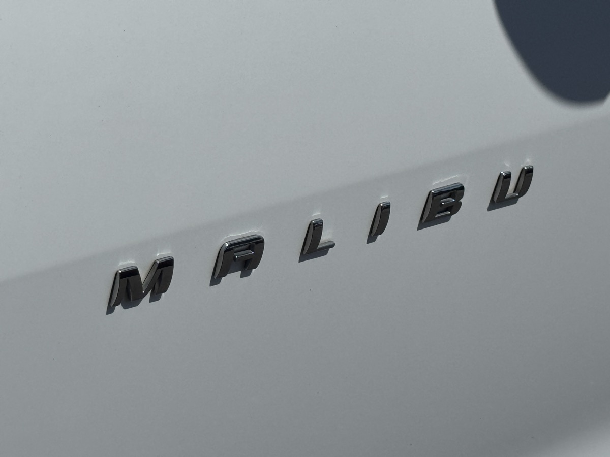 Chevrolet Malibu photo 4