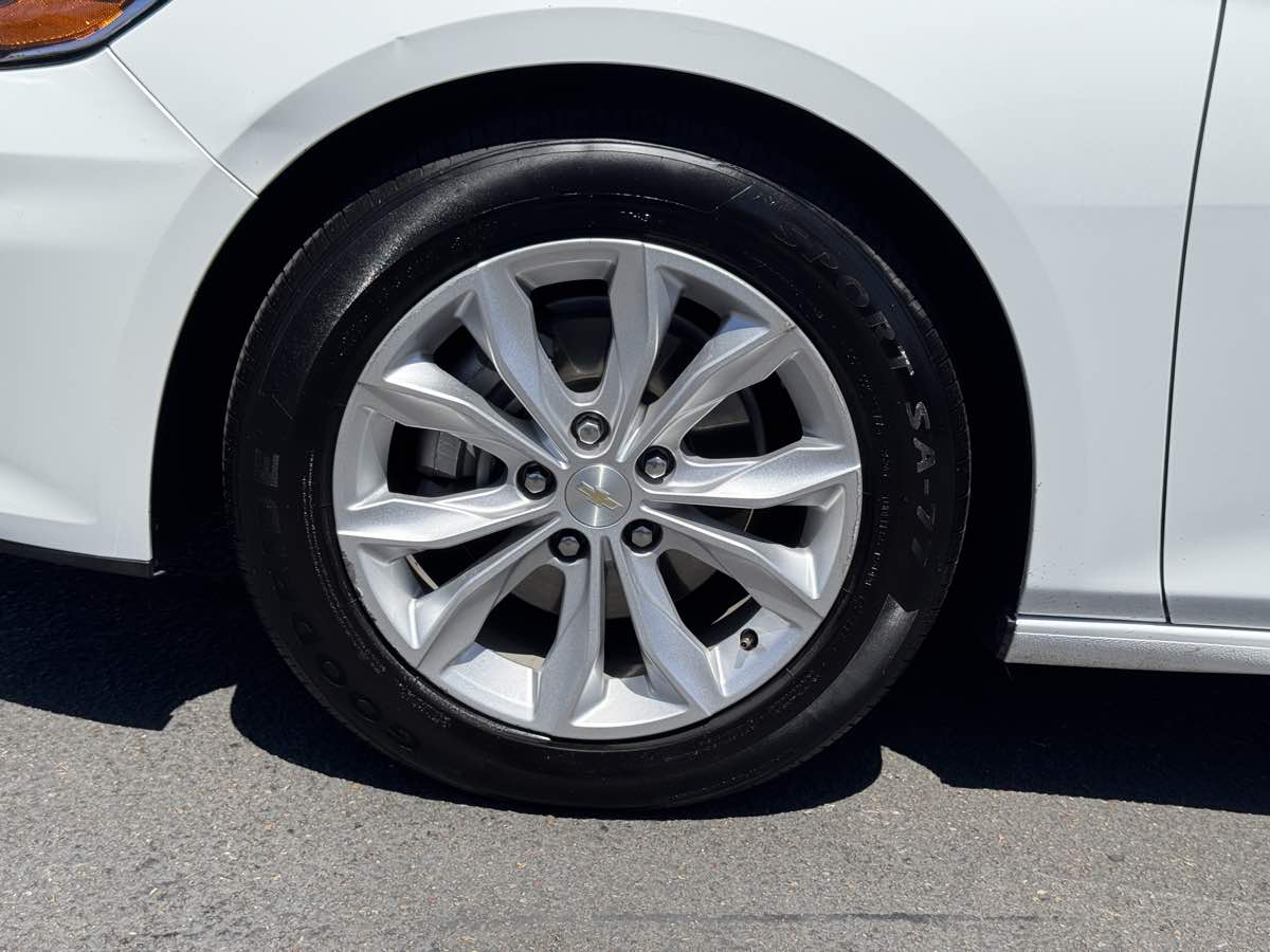 Chevrolet Malibu photo 7
