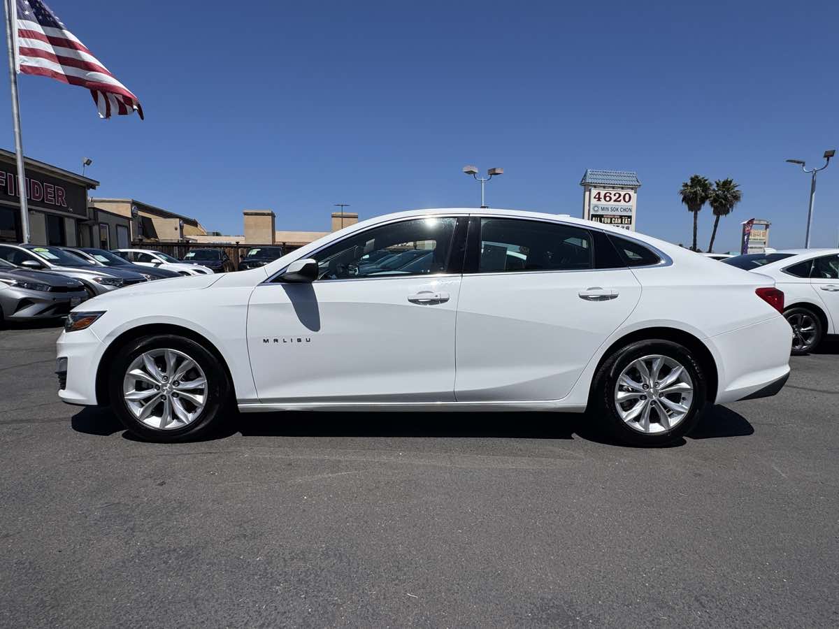 Chevrolet Malibu photo 8
