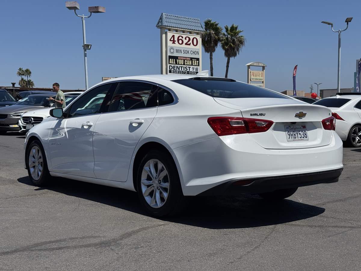 Chevrolet Malibu photo 10