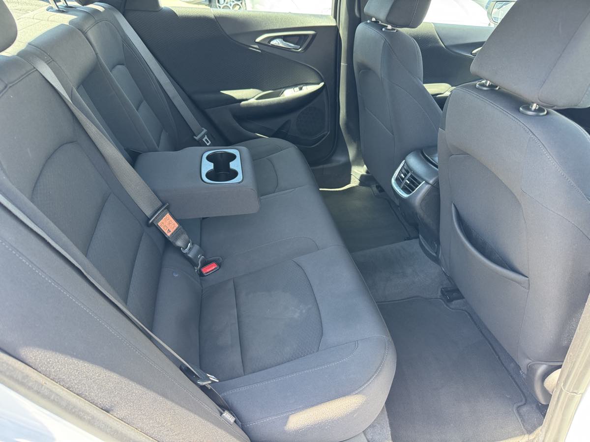 Chevrolet Malibu photo 19