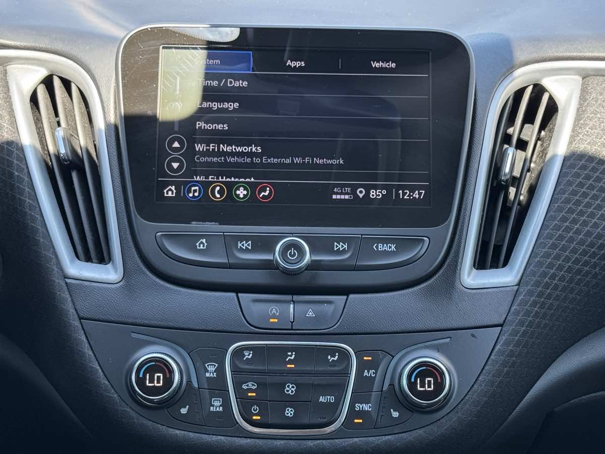 Chevrolet Malibu photo 24