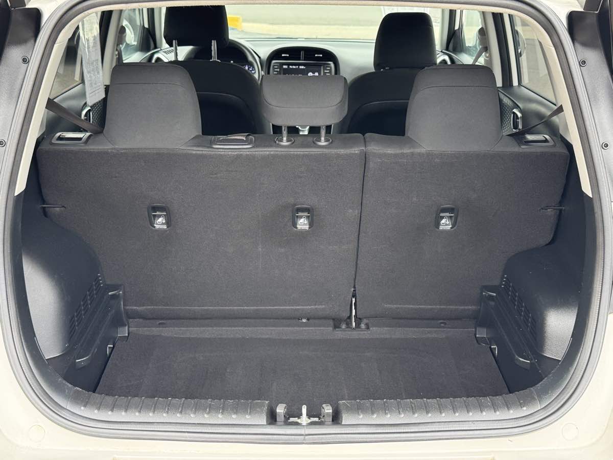 Kia Soul photo 14