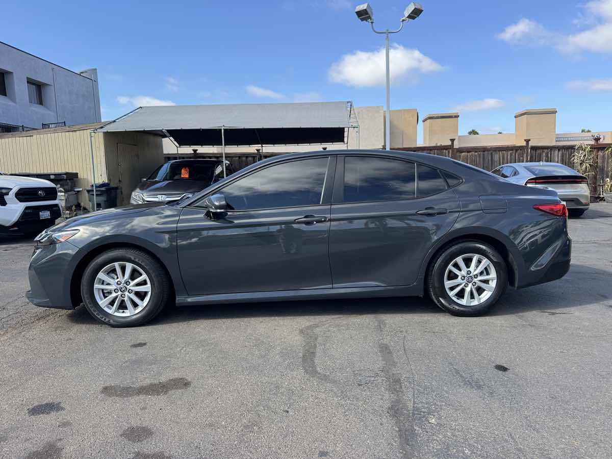 Toyota Camry photo 6