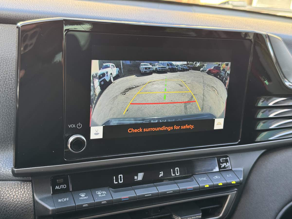 Toyota Camry photo 28