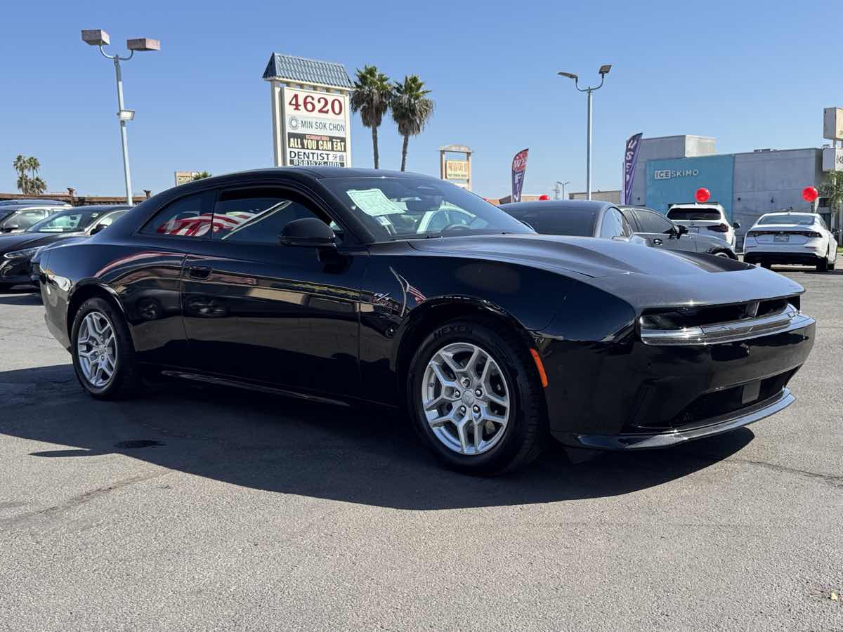 Dodge Charger photo 4