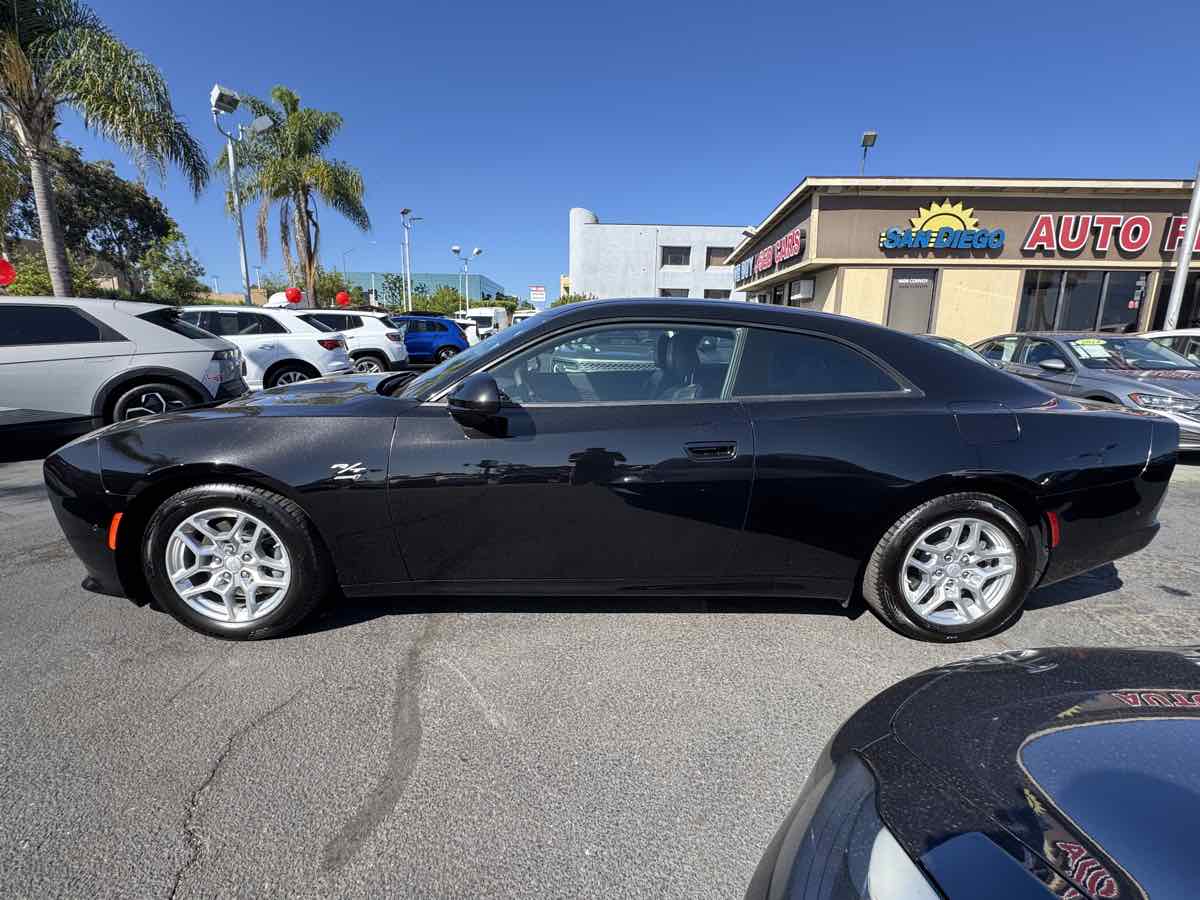 Dodge Charger photo 7