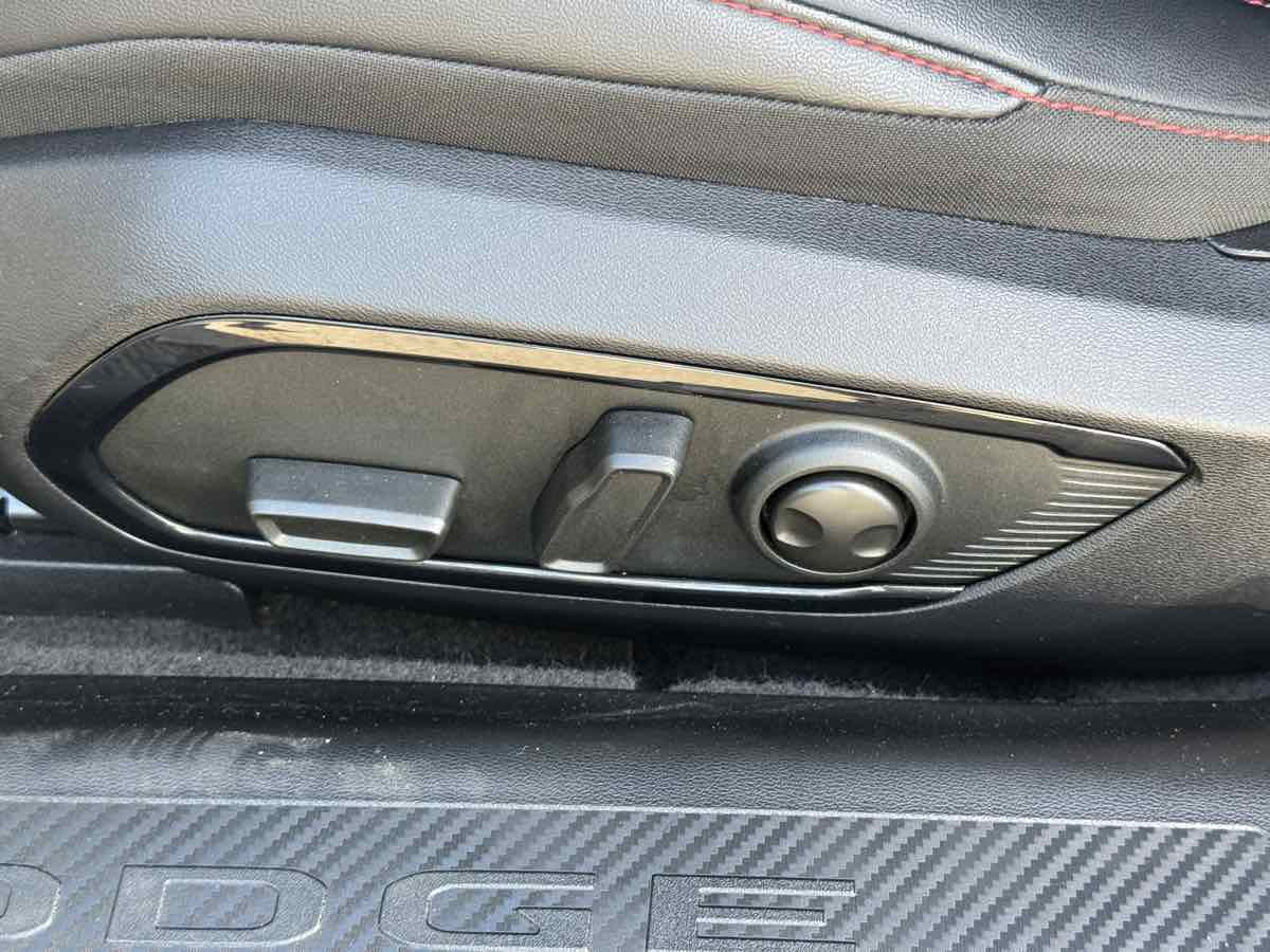 Dodge Charger photo 20
