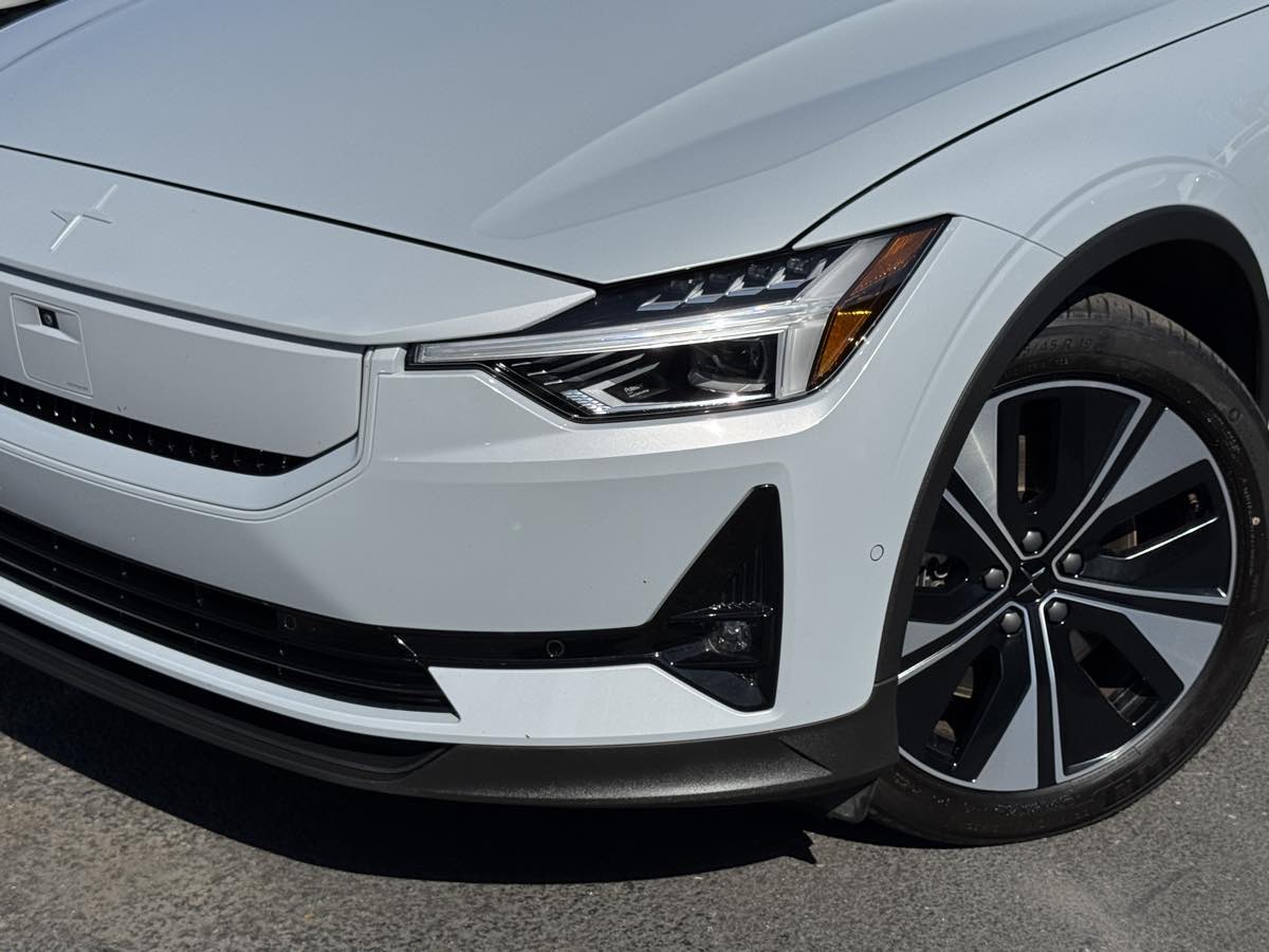Polestar 2 photo 3