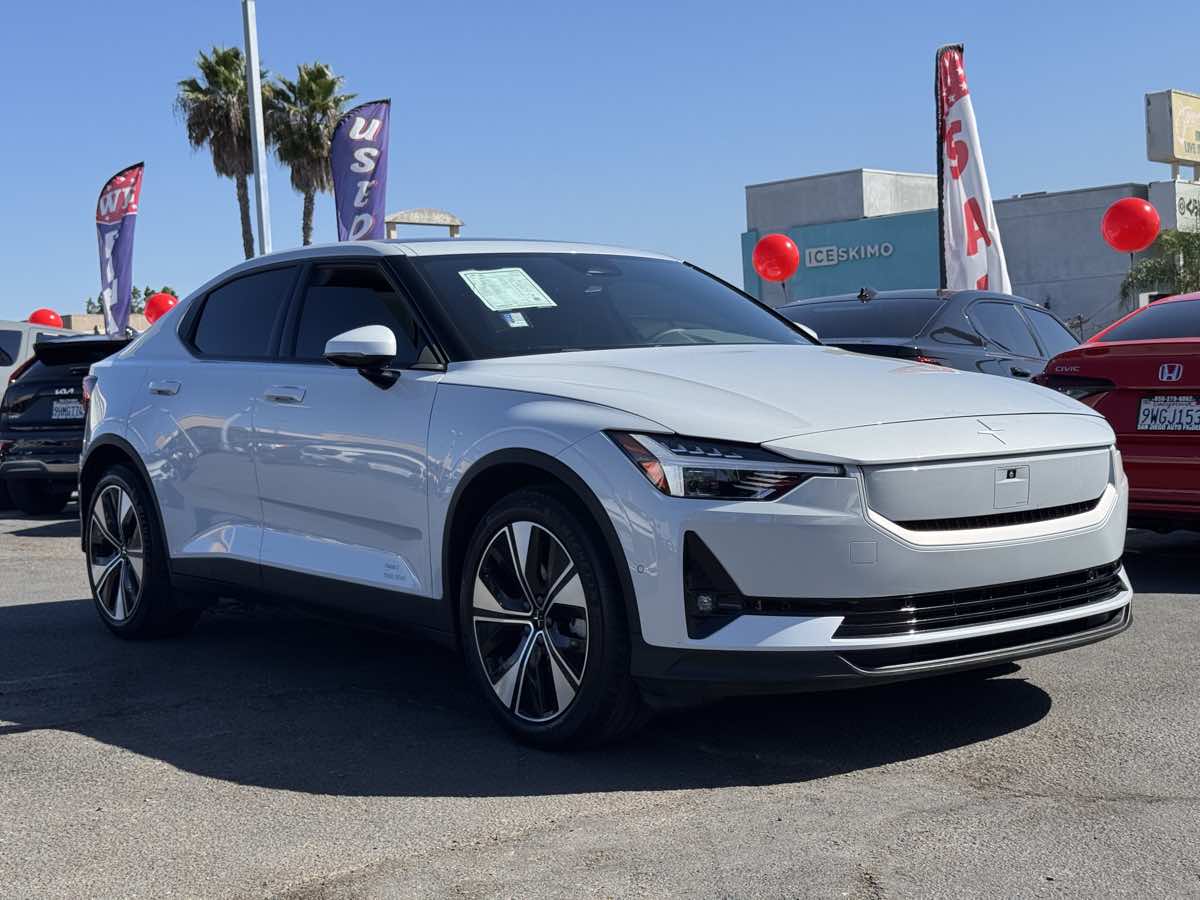 Polestar 2 photo 6