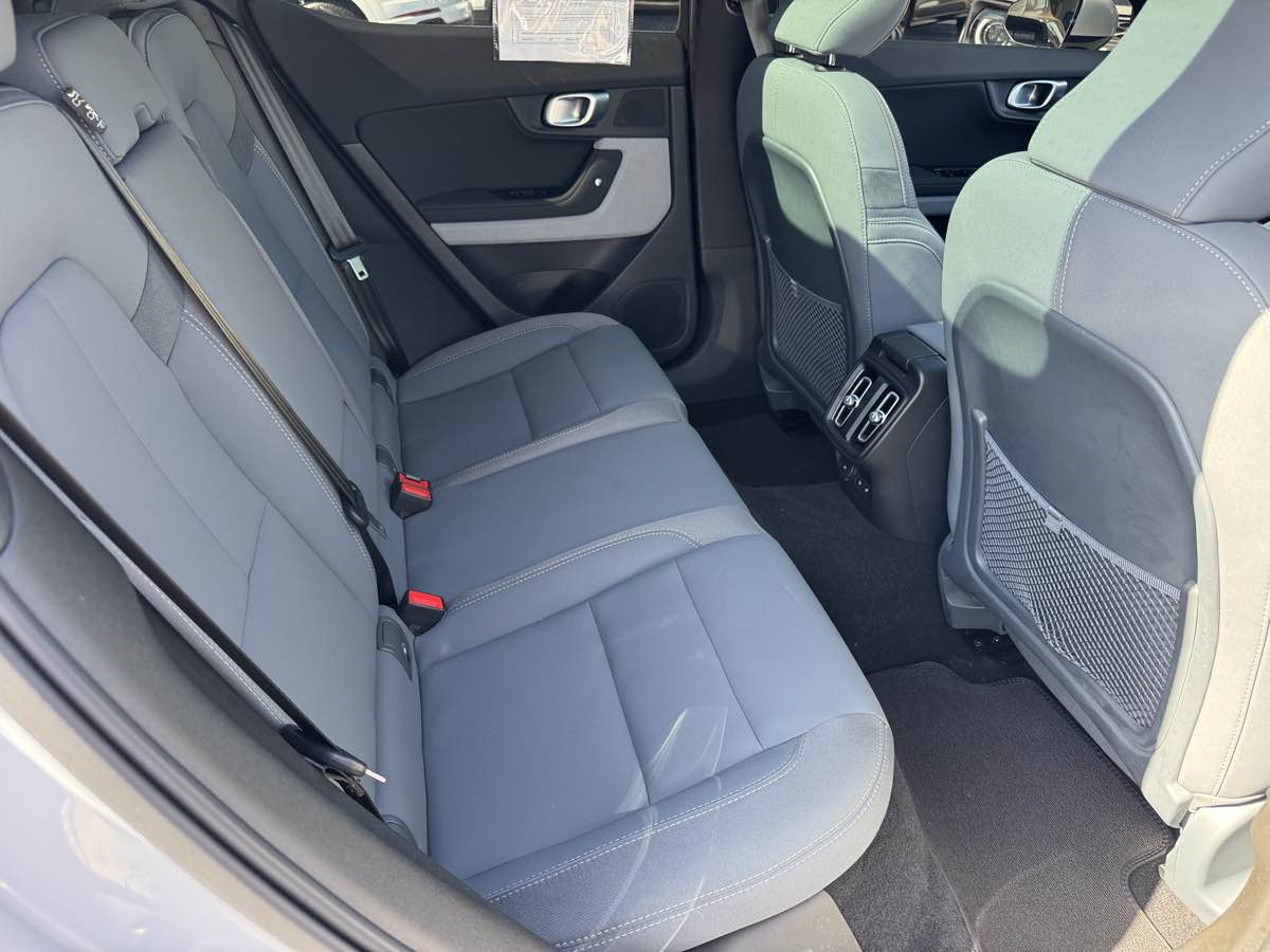 Polestar 2 photo 20