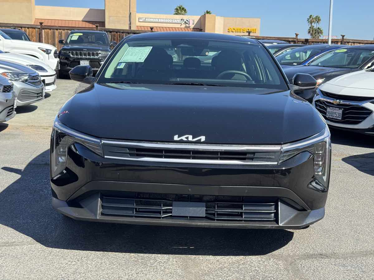 Kia K4 photo 6