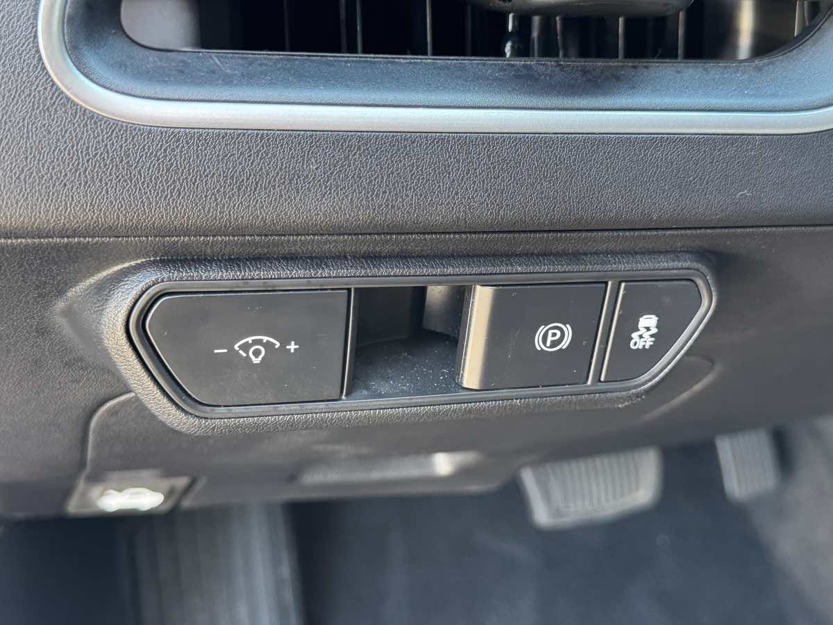 Kia K4 photo 29