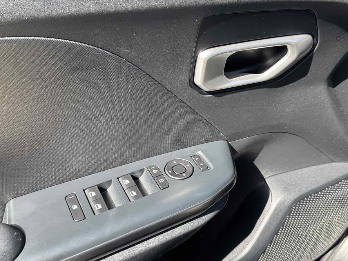 Kia K4 photo 30