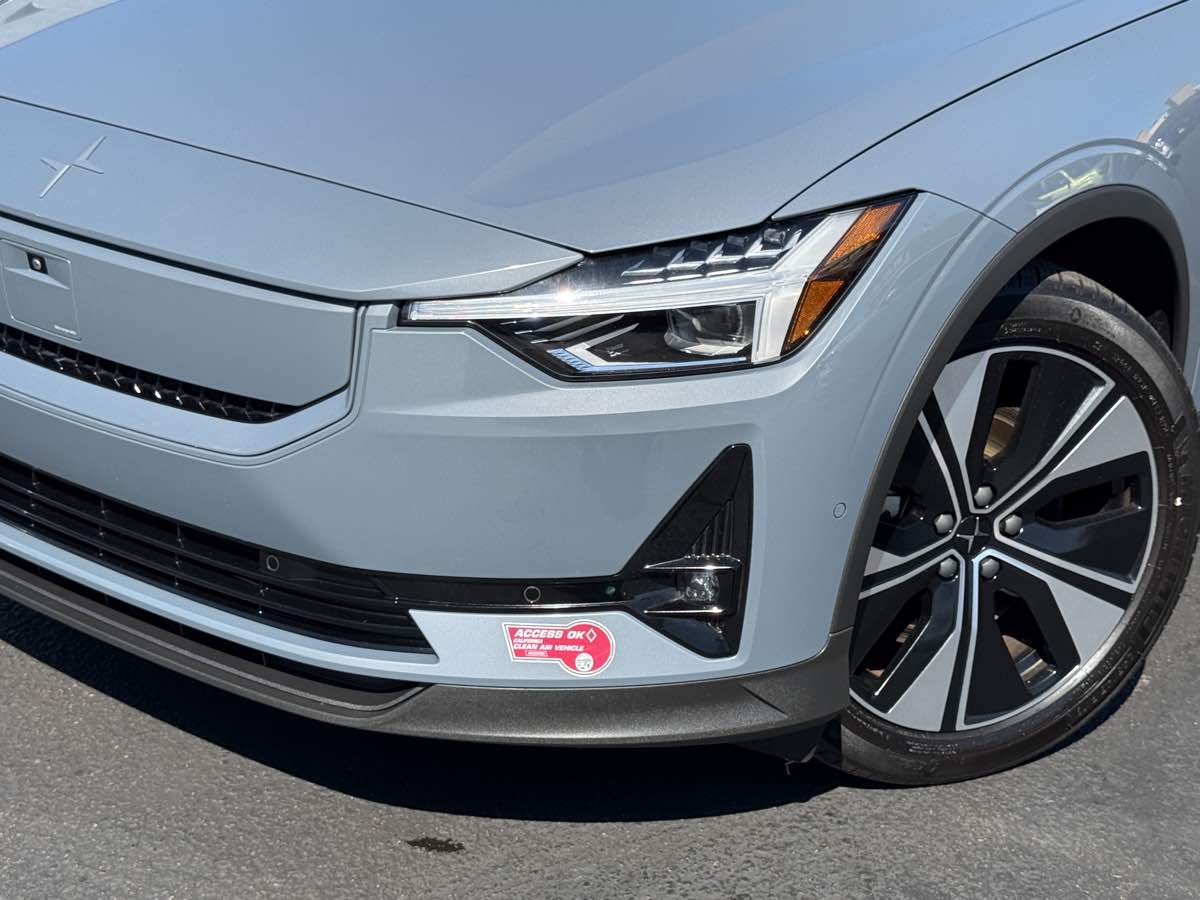 Polestar 2 photo 3