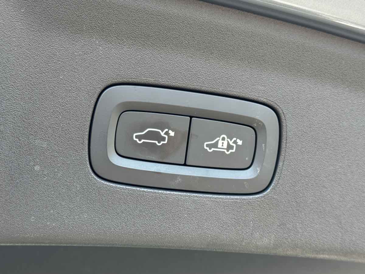 Polestar 2 photo 13