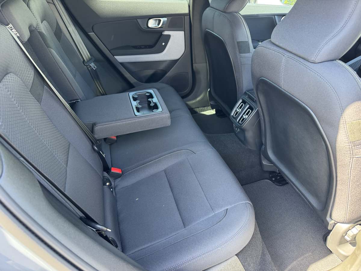 Polestar 2 photo 19