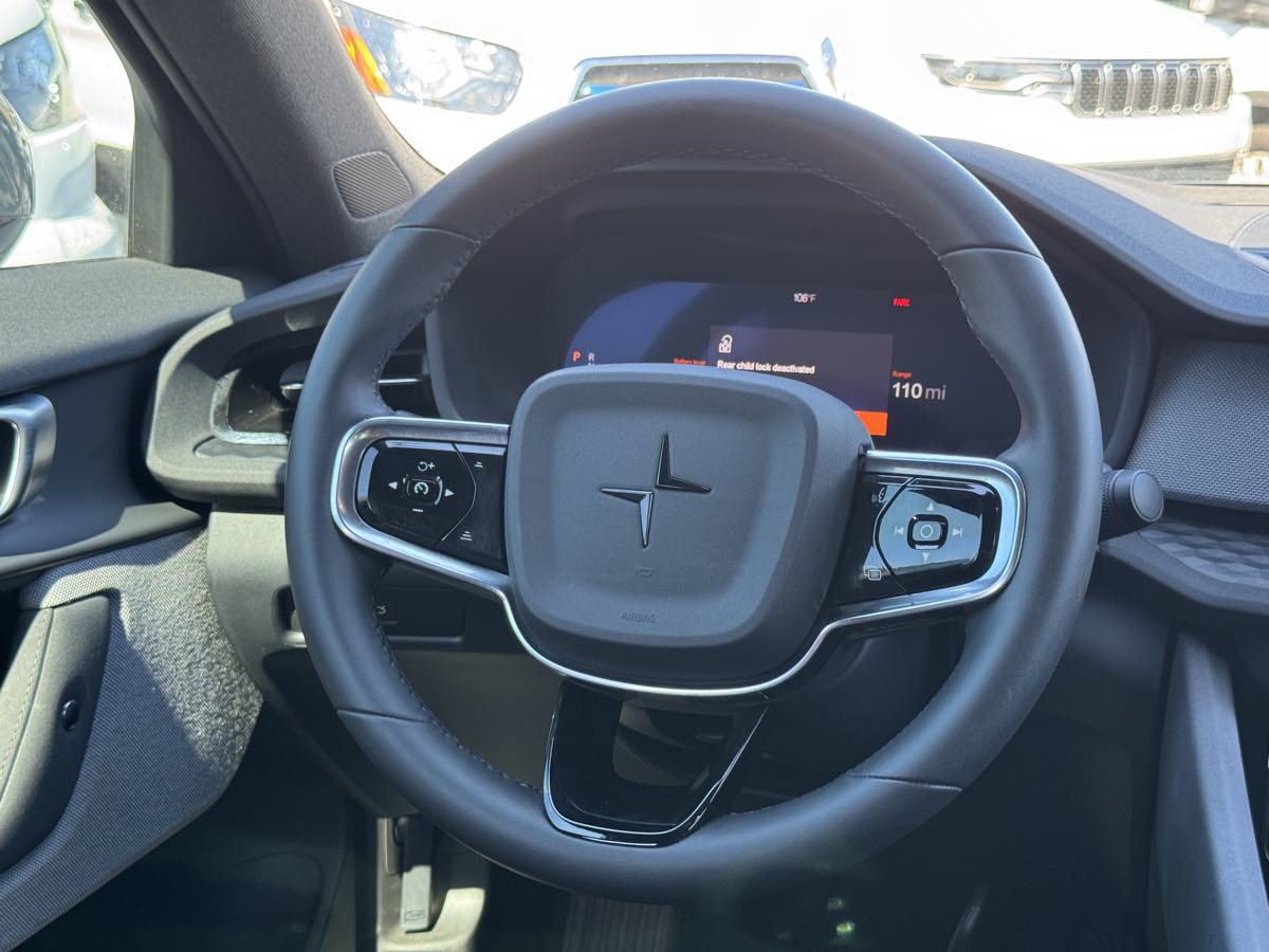 Polestar 2 photo 25