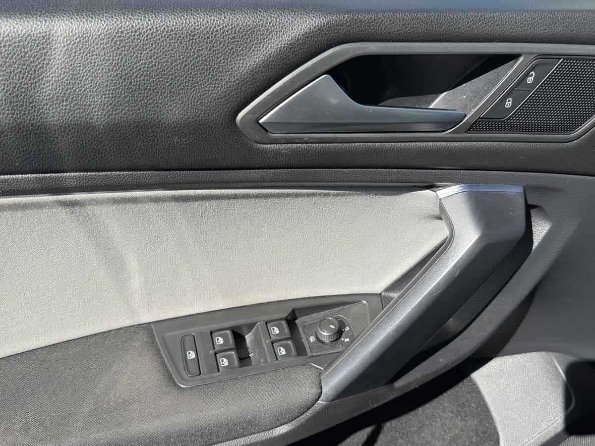 Volkswagen Tiguan photo 27