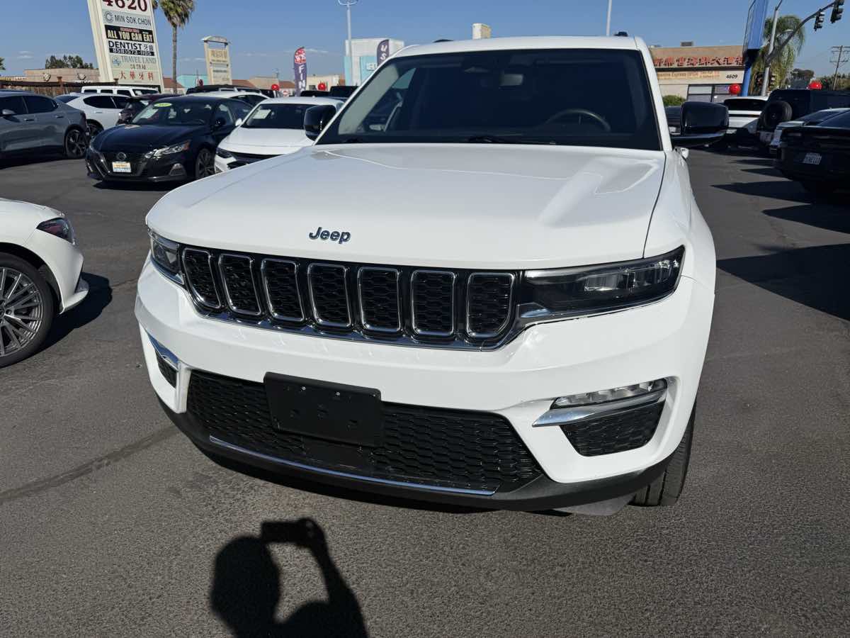 Jeep Grand Cherokee photo 4