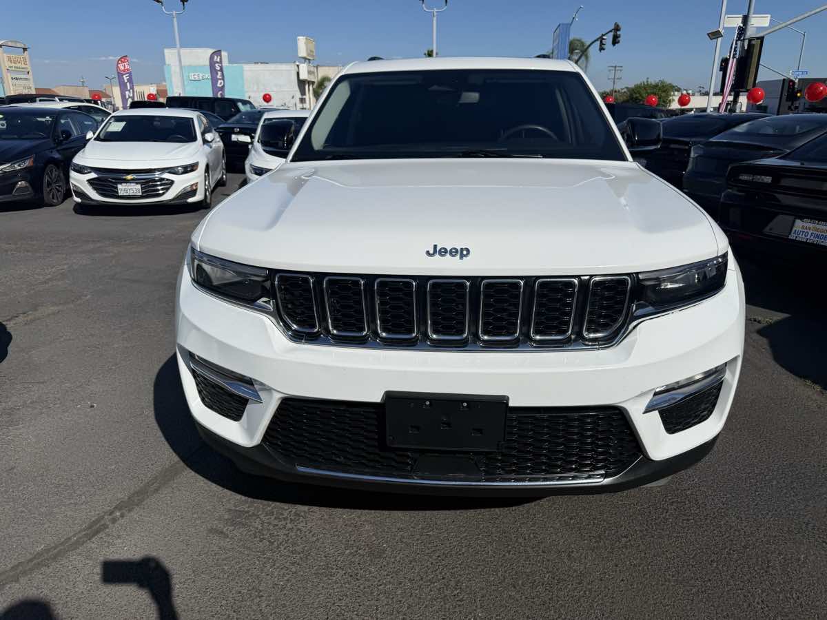 Jeep Grand Cherokee photo 5