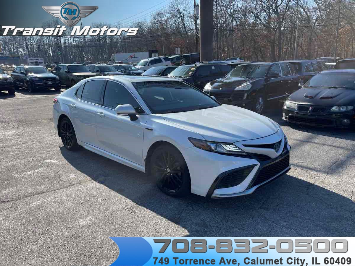 2021 Toyota Camry Hybrid XSE