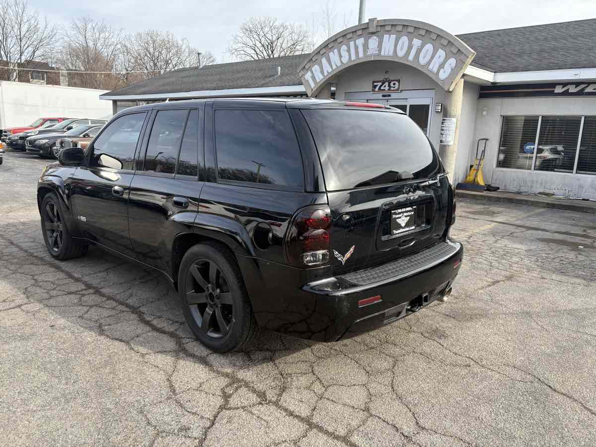 2007 Chevrolet Trailblazer SS photo 3