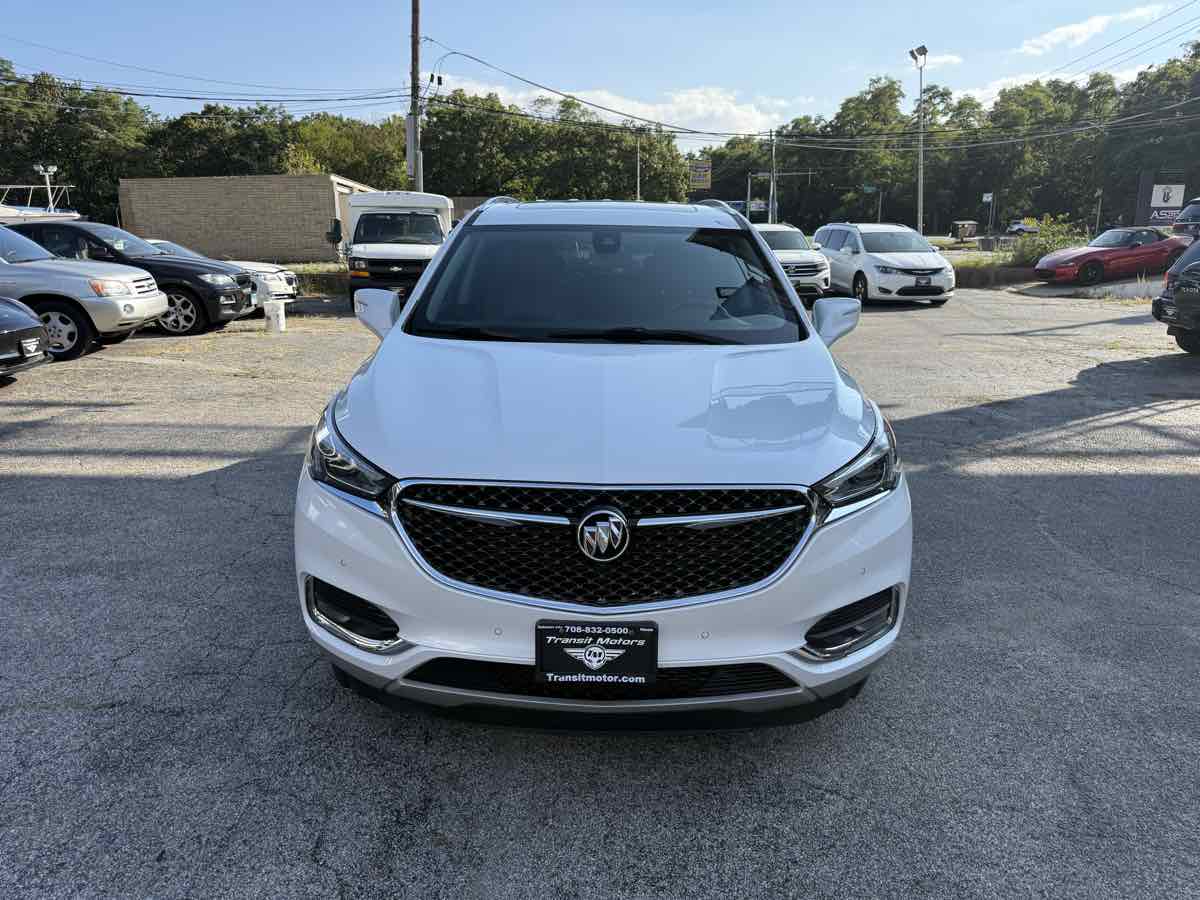 2018 Buick Enclave Avenir photo 2