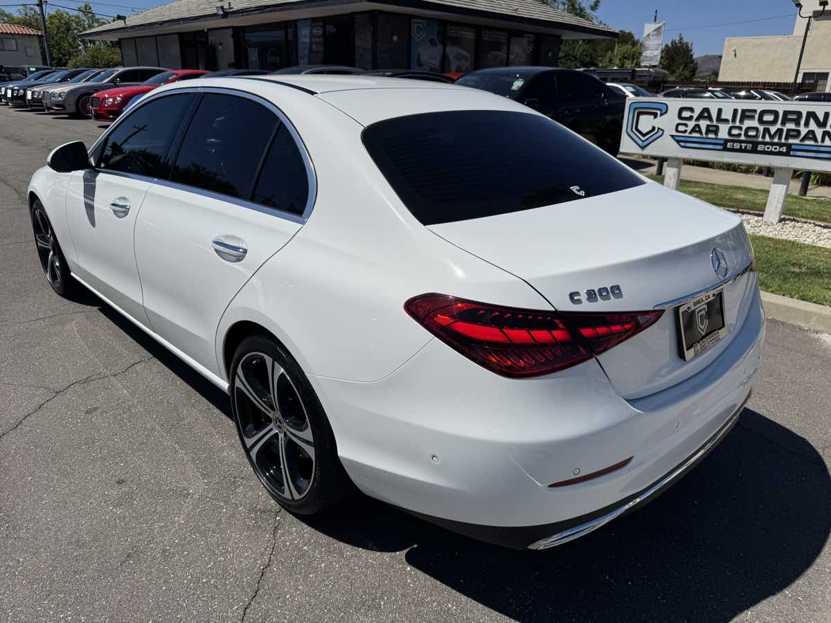 2024 Mercedes Benz C 300 photo 3