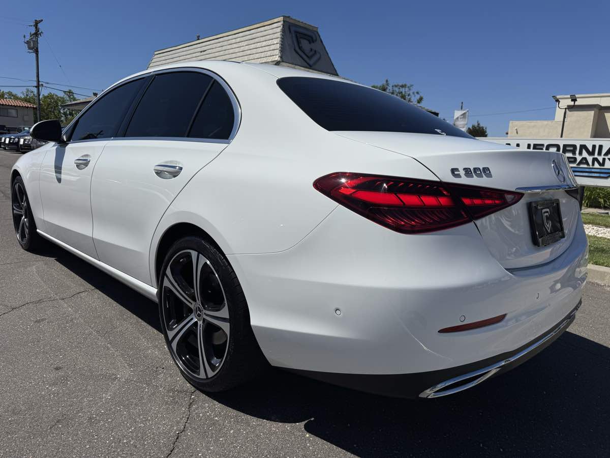 2024 Mercedes Benz C 300 photo 4