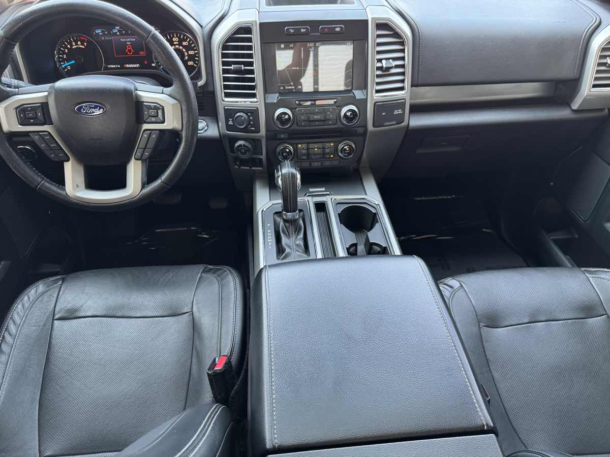 2016 Ford F-150 Lariat photo 20