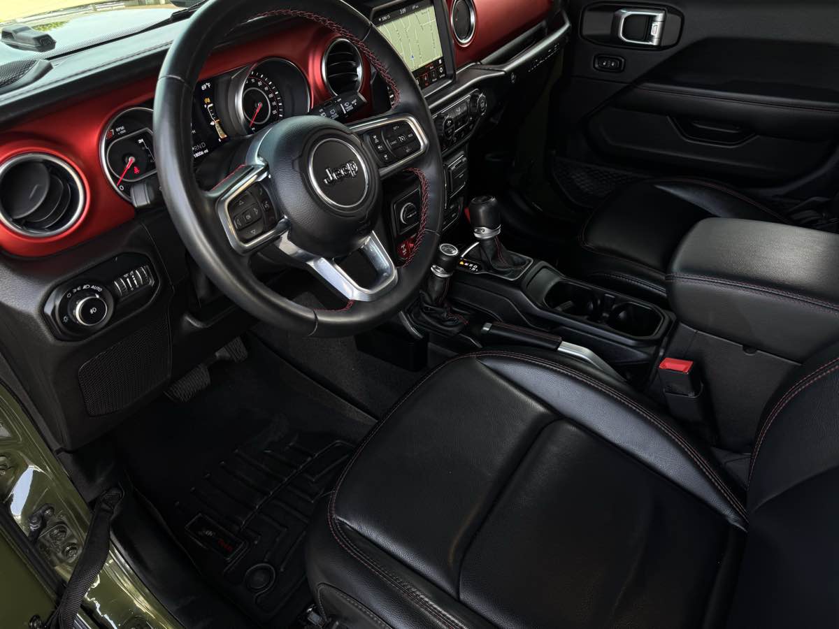 2020 Jeep Wrangler Unlimited Rubicon photo 14