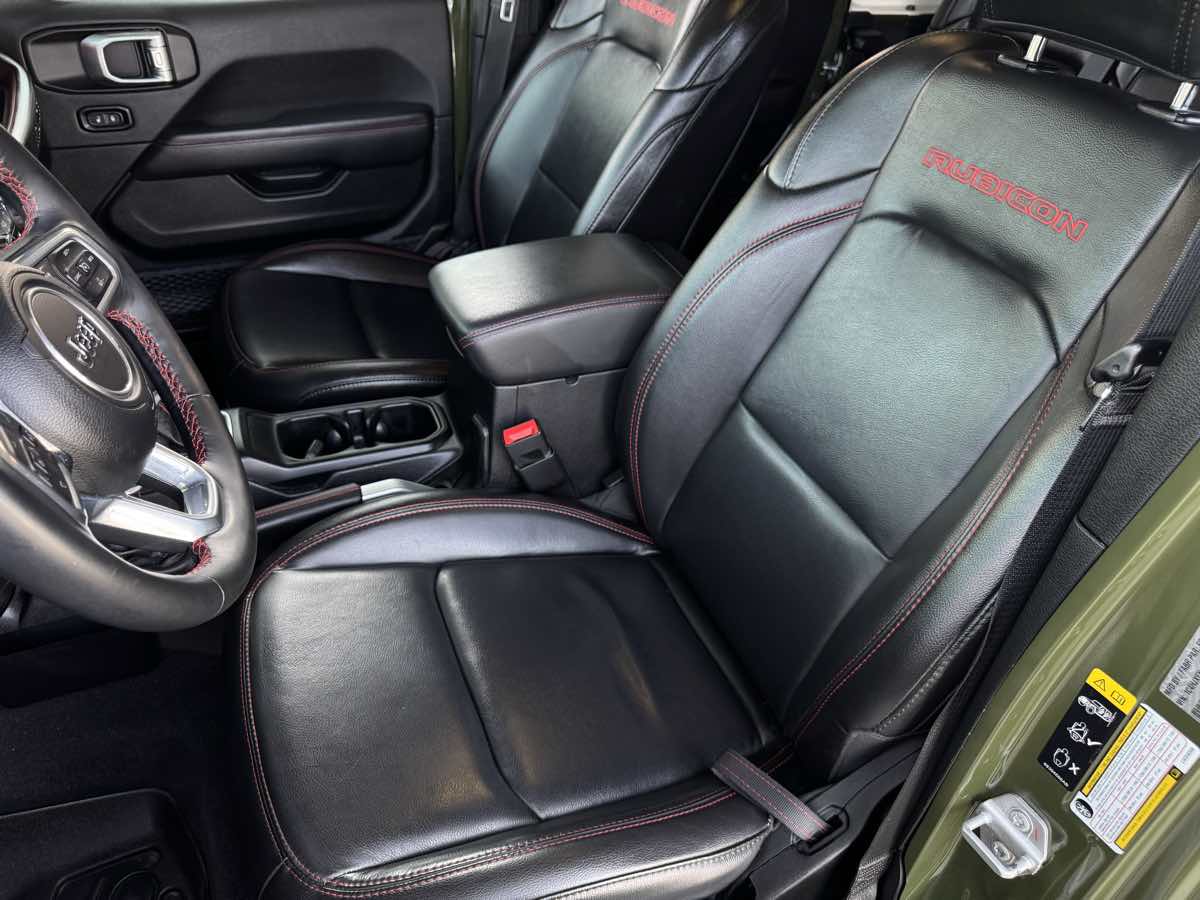 2020 Jeep Wrangler Unlimited Rubicon photo 16