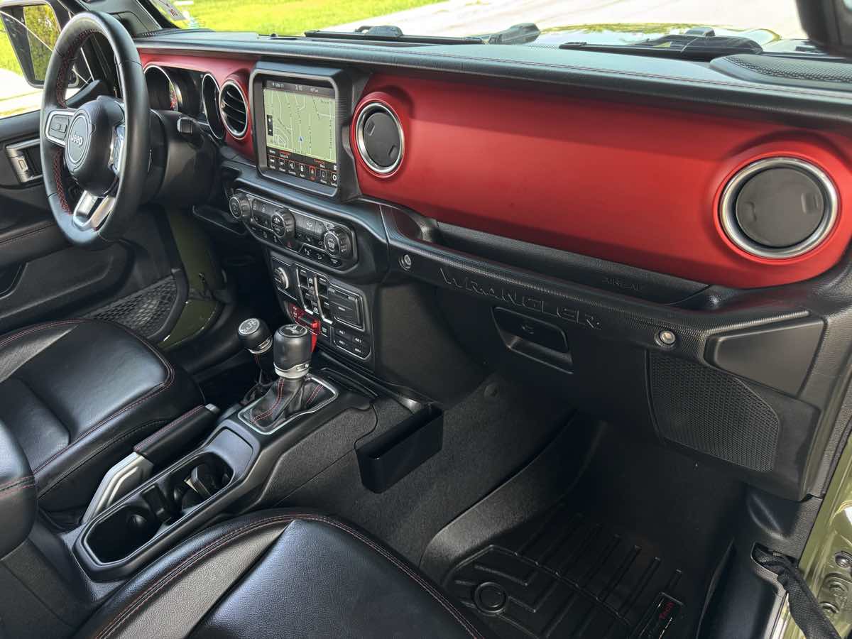 2020 Jeep Wrangler Unlimited Rubicon photo 21