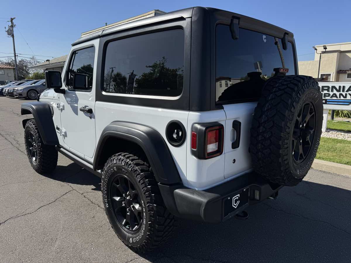 2021 Jeep Wrangler Willys Sport photo 3