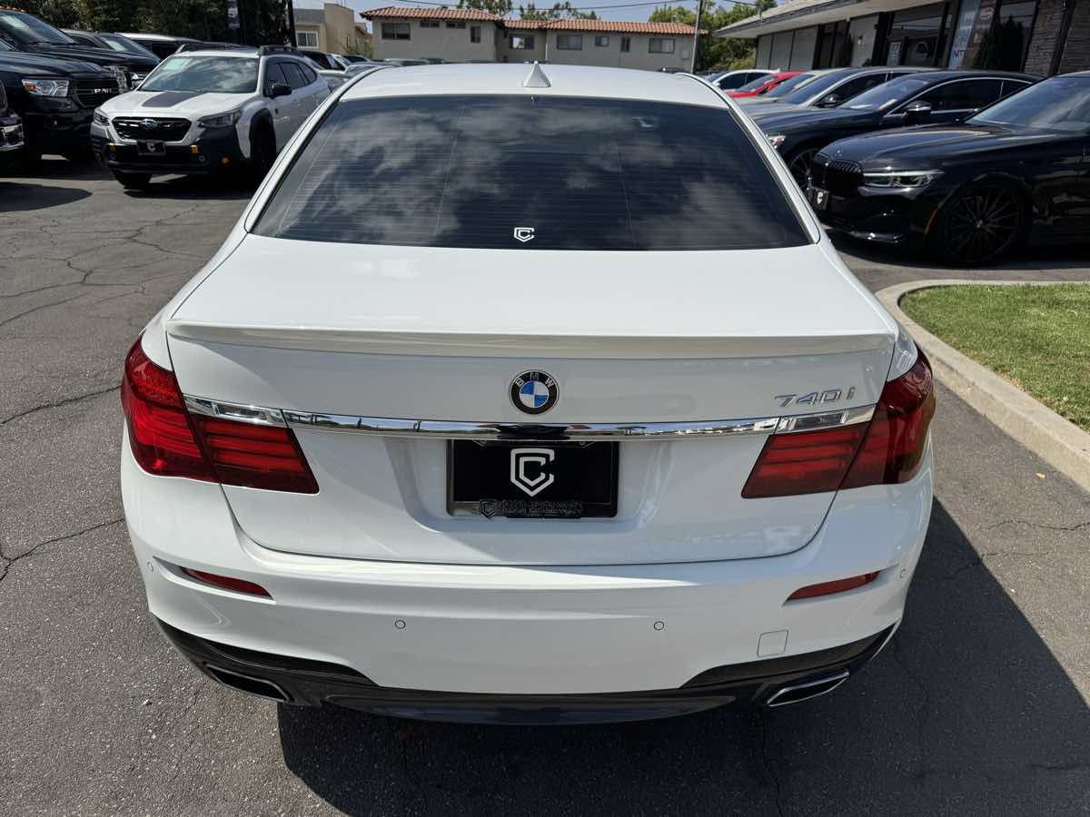 2014 BMW 7 Series 740i - Photo 5