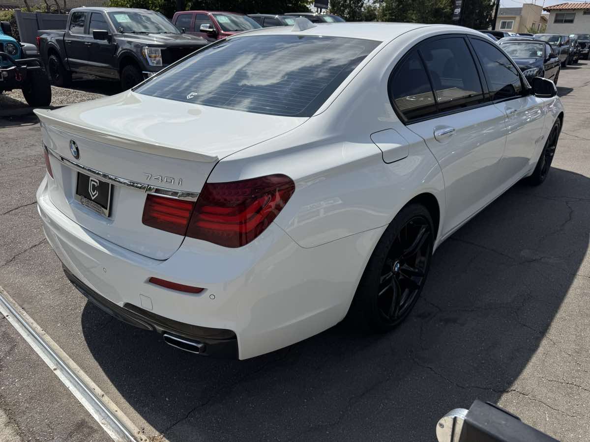 2014 BMW 7 Series 740i - Photo 7