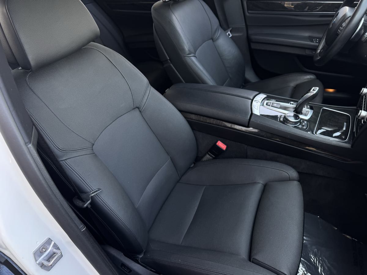 2014 BMW 7 Series 740i - Photo 26
