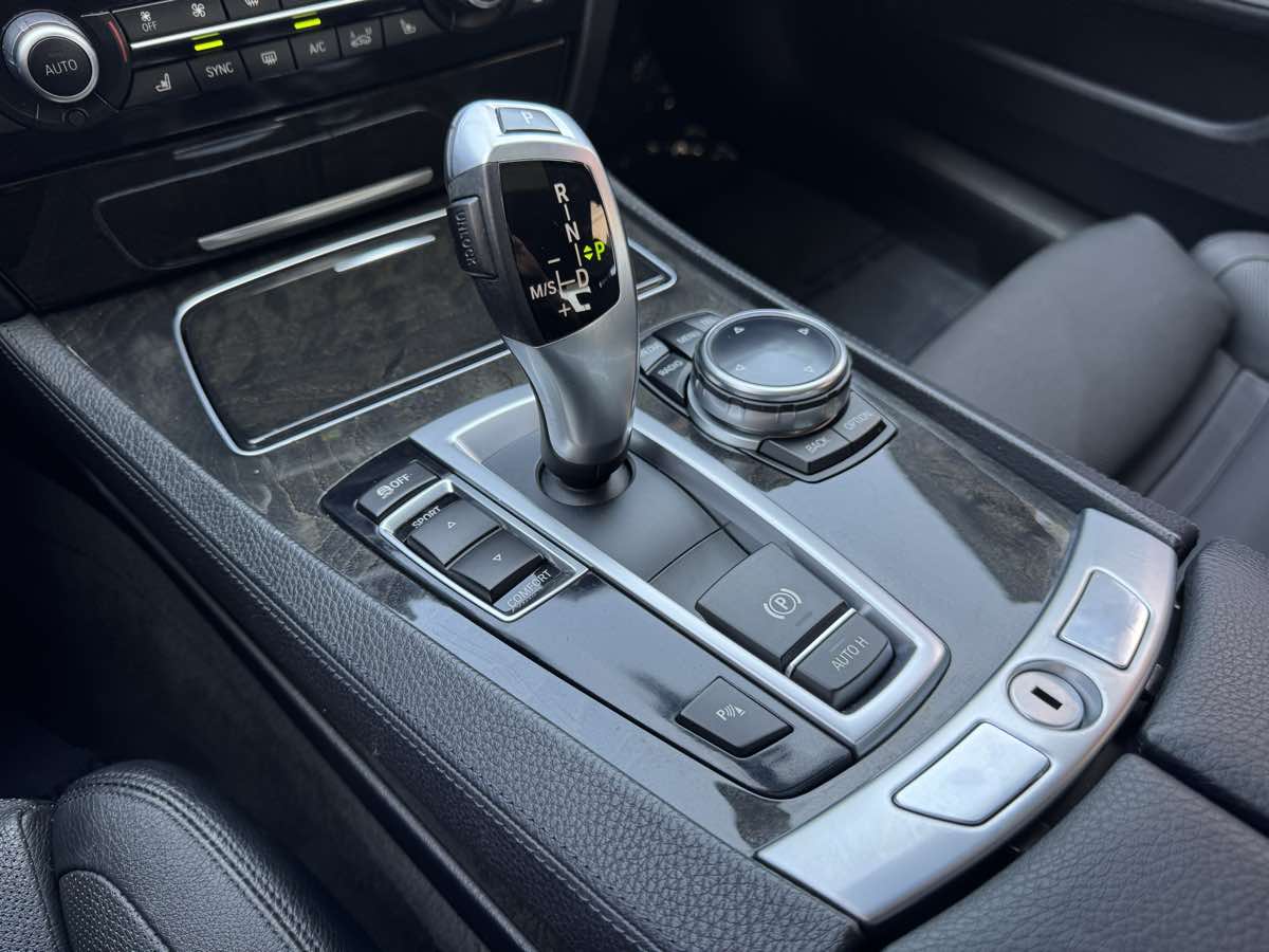 2014 BMW 7 Series 740i - Photo 20