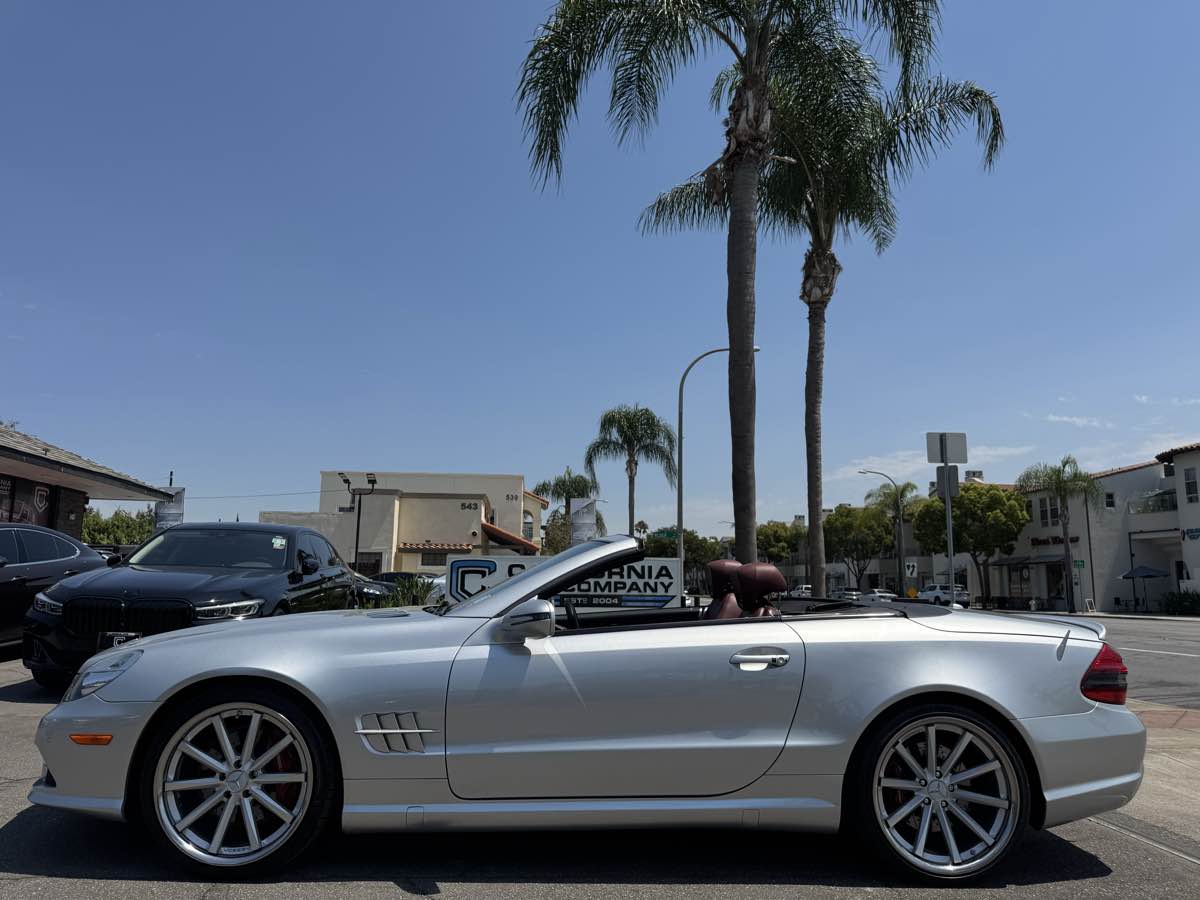 2009 Mercedes Benz SL 550 photo 4