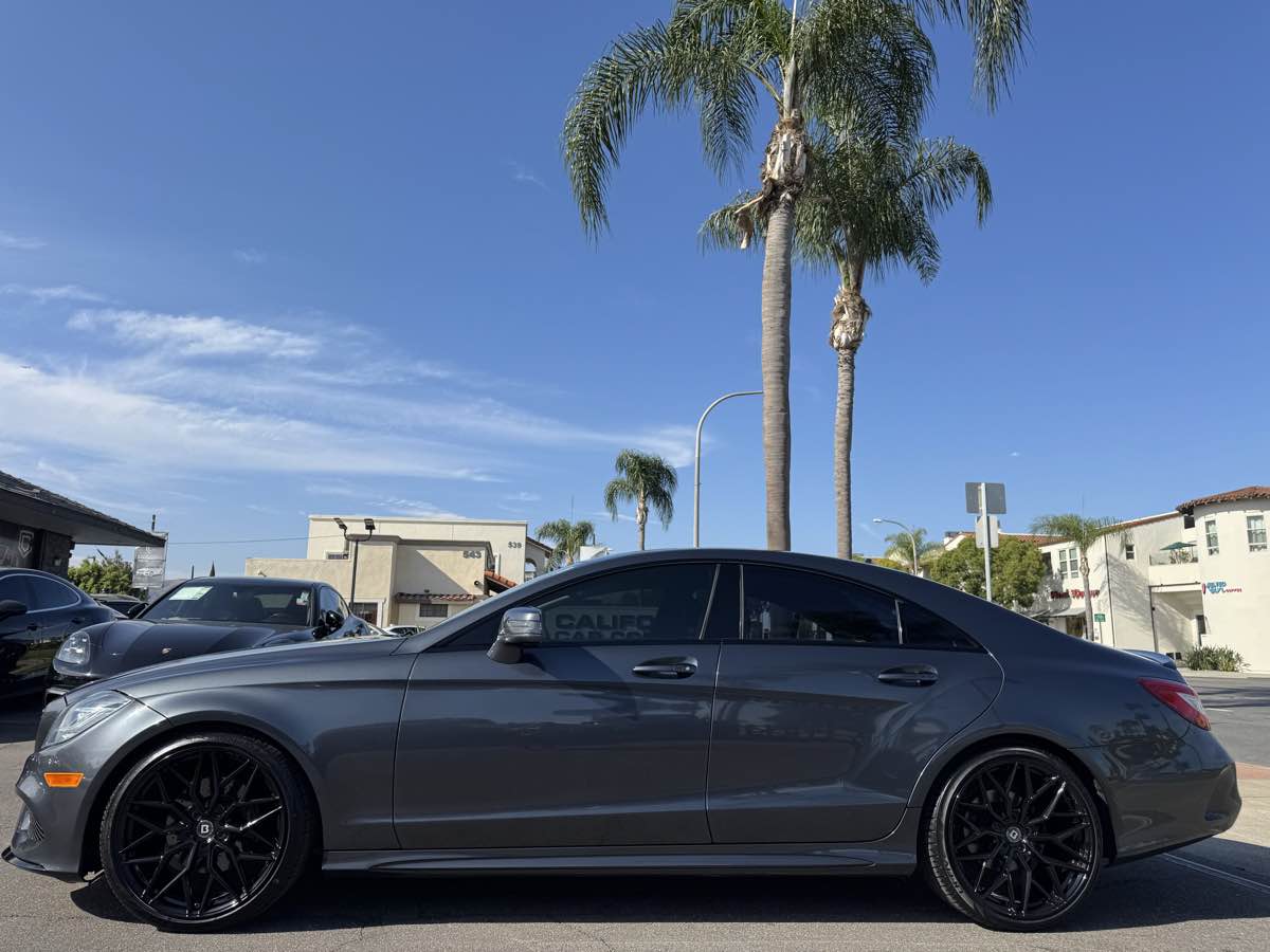 2015 Mercedes Benz CLS 400 photo 2