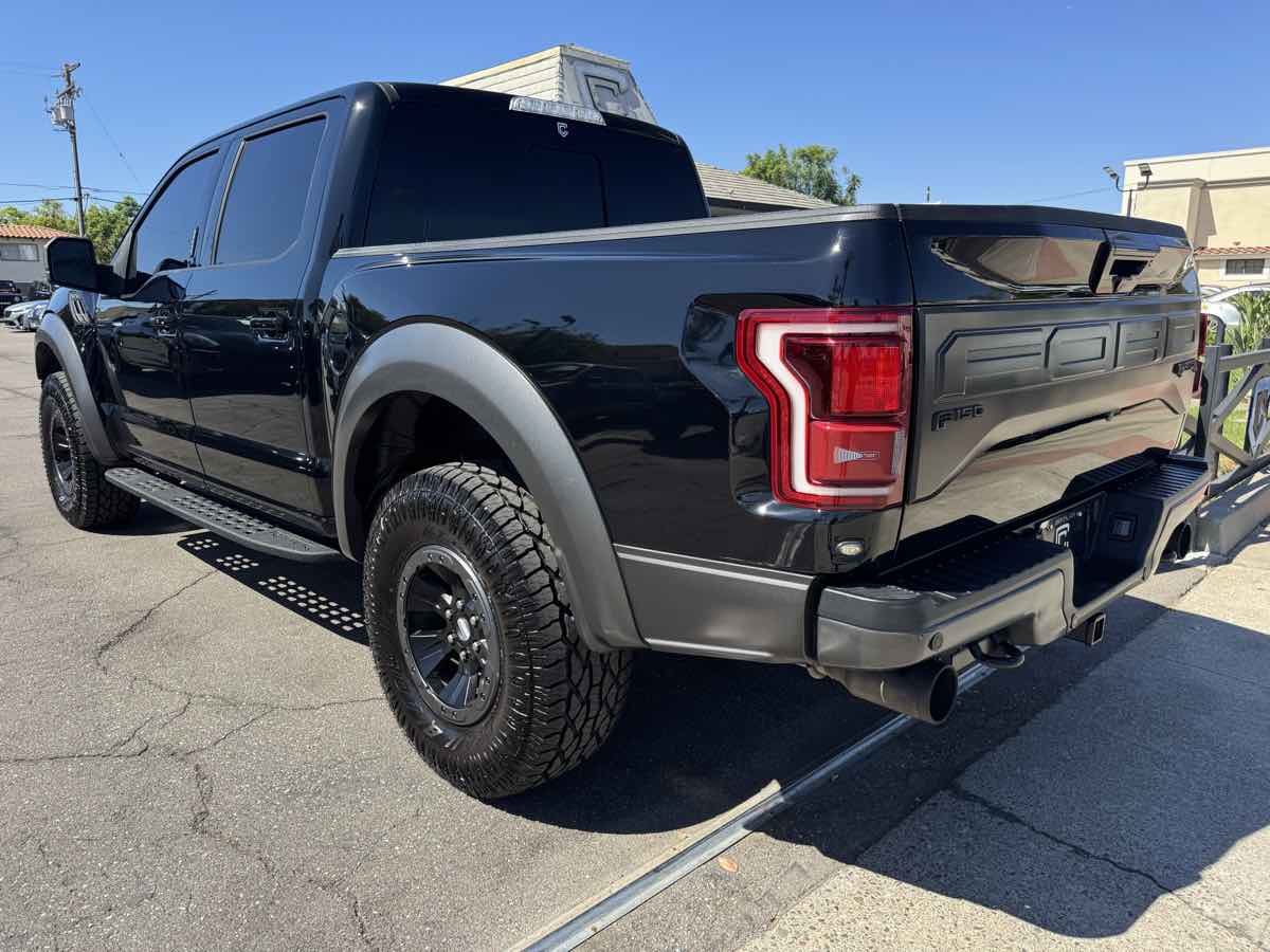 2018 Ford F-150 Raptor photo 4
