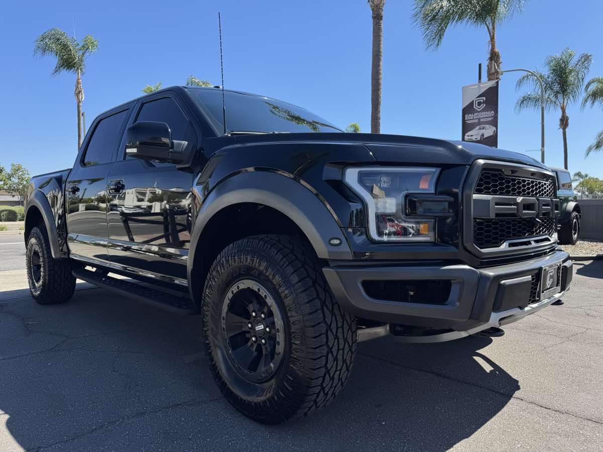 2018 Ford F-150 Raptor photo 9