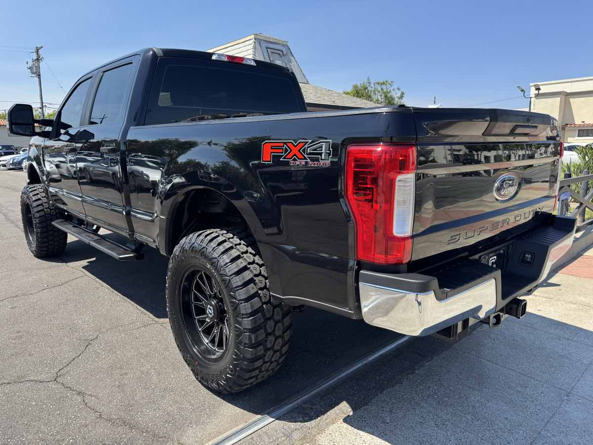 2019 Ford F-250 XL photo 4